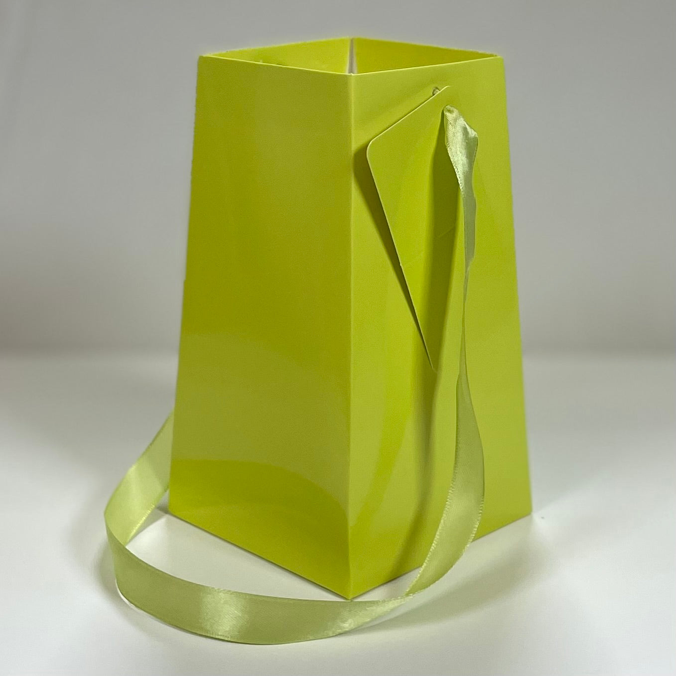 Moss Green FlowerBox Recyclable, Waterproof. Paper Vase